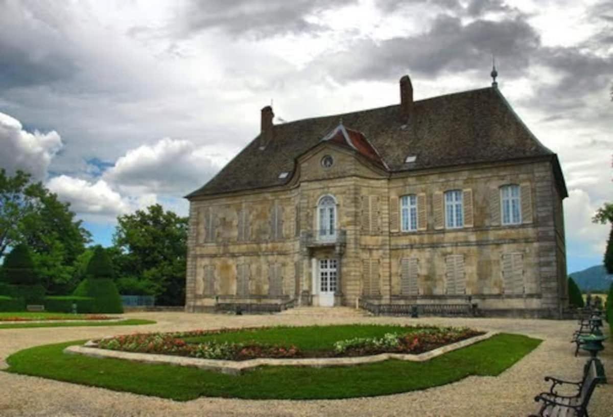 Gite 3 Etoiles "Entre Sources Et Riviere" Besancon Vaire-le-Grand Ngoại thất bức ảnh