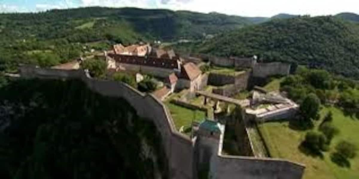 Gite 3 Etoiles "Entre Sources Et Riviere" Besancon Vaire-le-Grand Ngoại thất bức ảnh